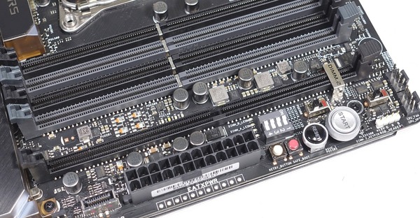 ASUS ROG RAMPAGE VI EXTREME review_02835