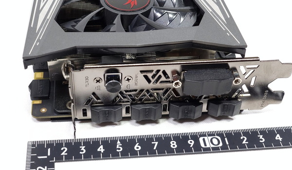 COLORFUL iGame GeForce GTX1070Ti Vulcan X Top review_02521
