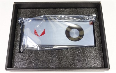 Radeon RX Vega 64 Limited Edition review_01046