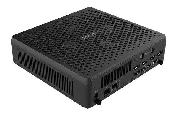 ZOTAC MAGNUS EN173080C (3)