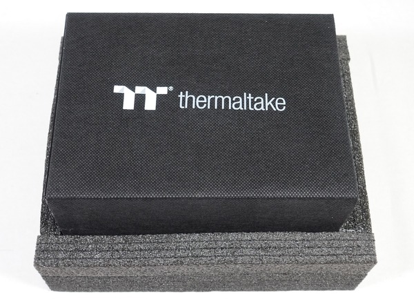 Thermaltake Toughpower iRGB PLUS 1250W Titanium review_09066