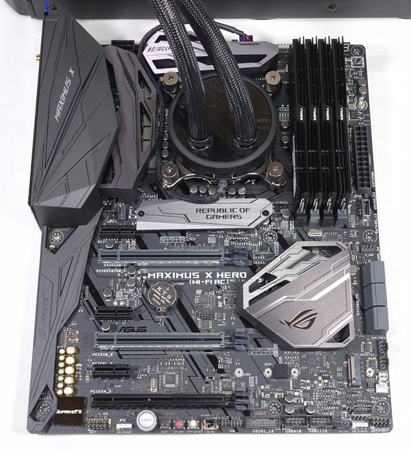 ASUS ROG MAXIMUS X HERO (WI-FI AC) review_01828