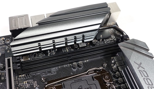 ASRock X299 OC Formula review_01170