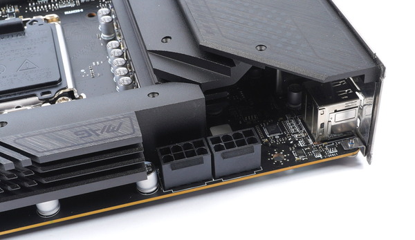 MSI MAG Z690 TOMAHAWK WIFI DDR4 review_01446_DxO