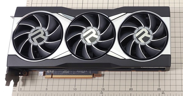 Radeon RX 6900 XT Reference review_06552_DxO