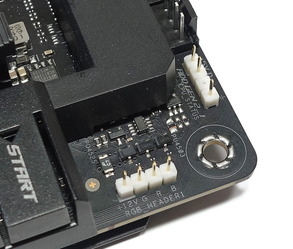 ASUS ROG CROSSHAIR VIII FORMULA review_00052_DxO