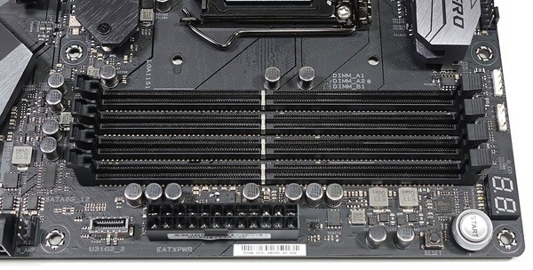 ASUS ROG MAXIMUS XI HERO (WI-FI) review_03111_DxO