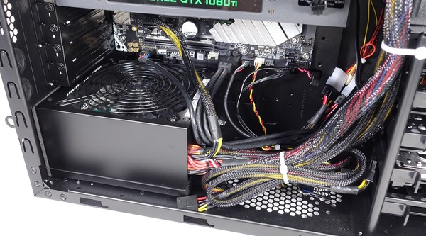 GALLERIA VZ-X i9-7980XE review_01468