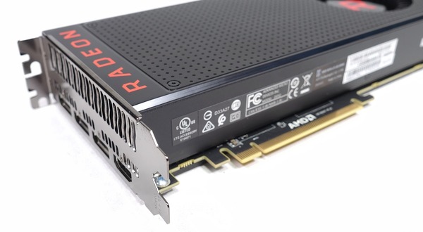 Radeon RX Vega 56 Reference review_02752