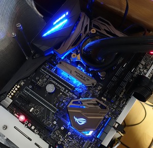 ASUS ROG MAXIMUS X HERO (WI-FI AC) review_01994