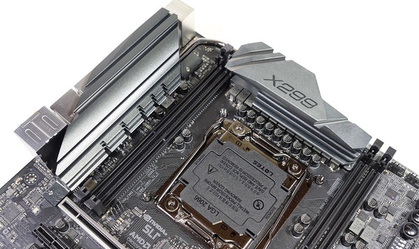 ASRock X299 OC Formula review_01168