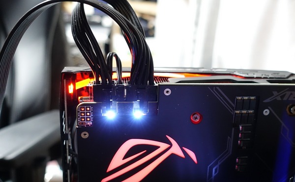 ASUS ROG-STRIX-RTX2080TI-O11G-GAMING review_04208