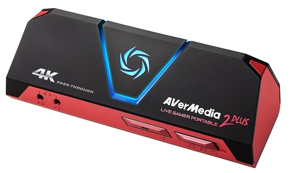AVerMedia AVT-C878 PLUS (1)