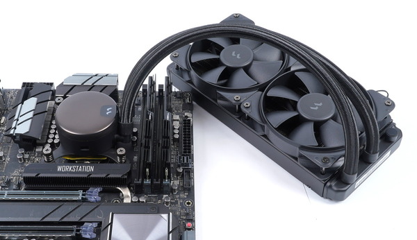 Fractal Design Lumen S24 review_08226_DxO