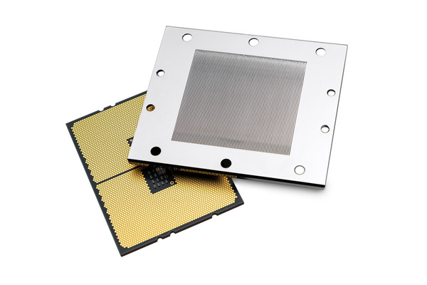 EK-Quantum Momentum ROG Zenith II Extreme D-RGB - Plexi (3)