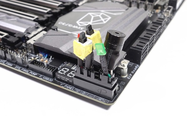 GIGABYTE X399 Designare EX review_02420