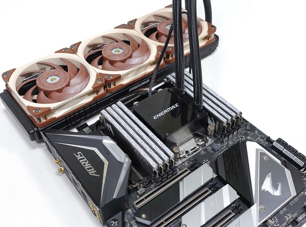 GIGABYTE X399 AORUS XTREME review_02191_DxO