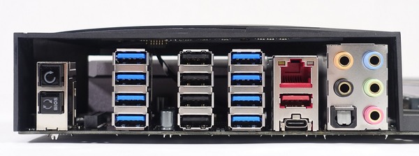 ASUS ROG CROSSHAIR VI HERO review_05082