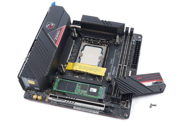NZXT H1 V2 review_05740_DxO
