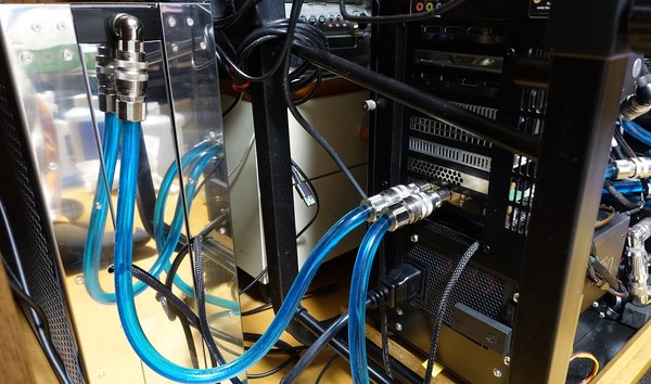 MO-RA3 420 PRO＆Noctua NF-A20 PWM_00695