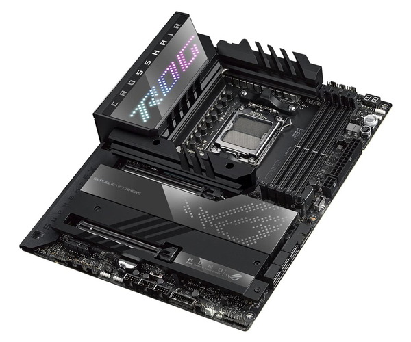 ASUS ROG CROSSHAIR X670E HERO (3)