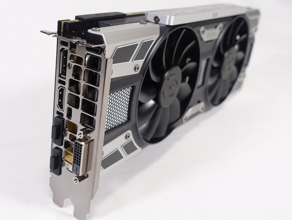 EVGA GTX 1080 SC2 GAMING iCX_05251
