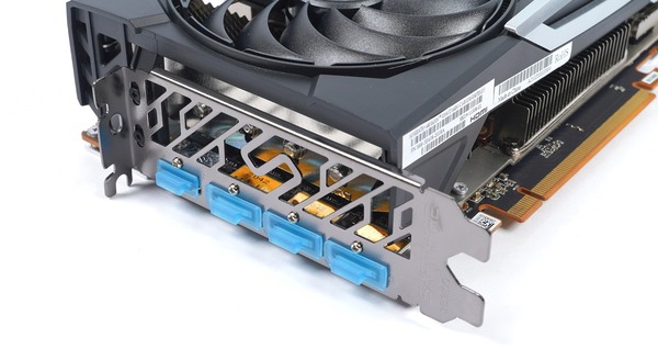 SAPPHIRE NITRO+ Radeon RX 6900 XT OC 16G GDDR6 review_00760_DxO