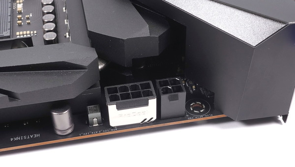 ASUS ROG Crosshair VIII Dark Hero review_07613_DxO