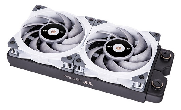 Thermaltake TOUGHFAN 12 White (3)