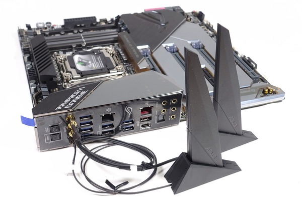ASUS ROG RAMPAGE VI EXTREME review_02829