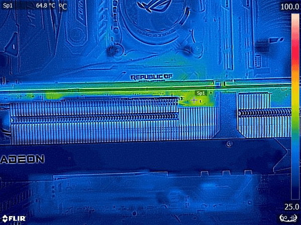 ASUS TUF-RX6800XT-O16G-GAMING_FLIR (4)