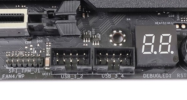 ASRock Z490 Taichi review_09712_DxO