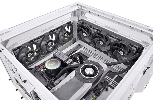Thermaltake SWAFAN GT12_img (3)