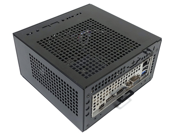 ASRock DeskMini A300 review_06226_DxO