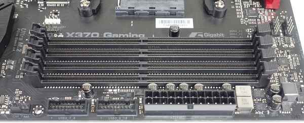 ASRock Fatal1ty X370 Professional Gaming review_06204