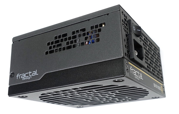 Fractal Design Ion SFX 650G review_02655_DxO