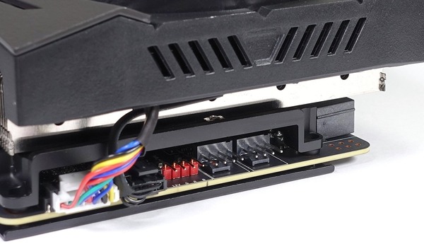 ASUS ROG-STRIX-RTX2080TI-O11G-GAMING review_04085_DxO