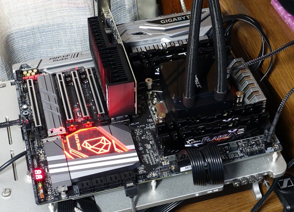 GIGABYTE X399 Designare EX review_02640