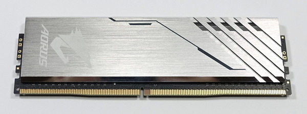GIGABYTE AORUS RGB Memory review_01439_DxO