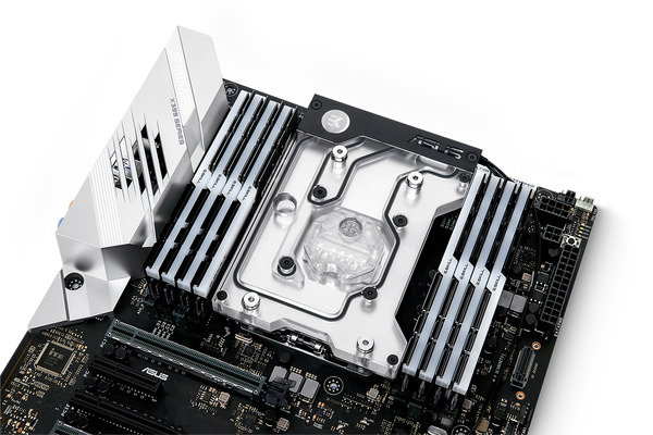 EK-FB ASUS ROG ZE RGB Monoblock - Nickel (3)