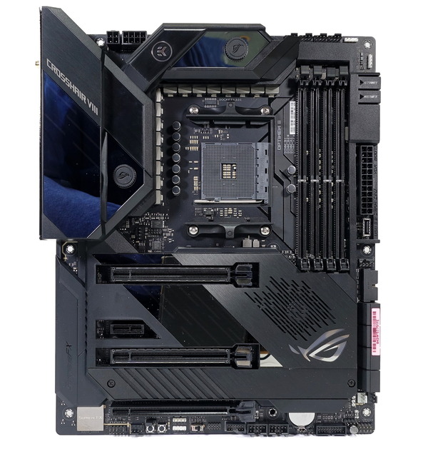 ASUS ROG CROSSHAIR VIII FORMULA review_00033_DxO