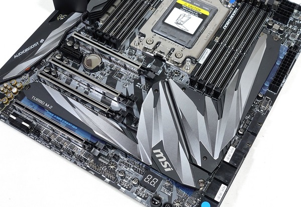 MSI MEG X399 CREATION review_01557_DxO
