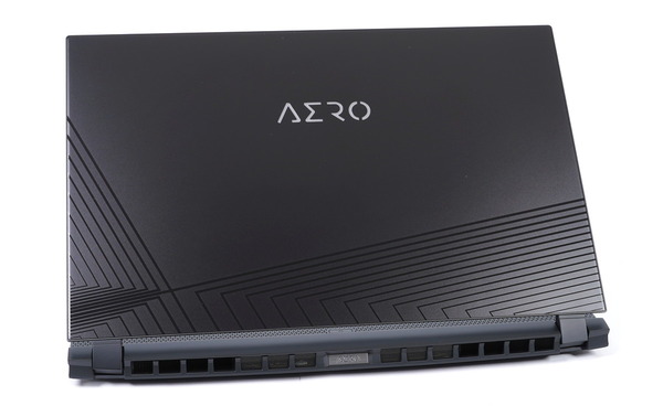GIGABYTE AERO 15 OLED review_01319_DxO