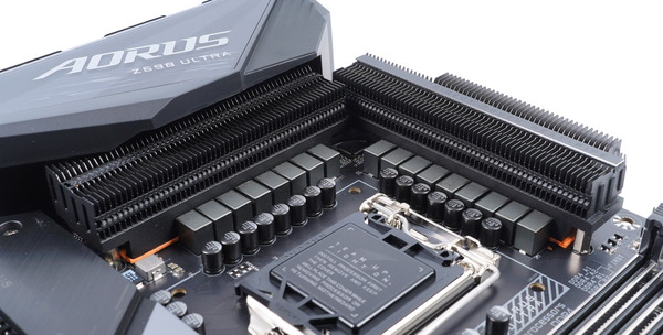 GIGABYTE Z590 AORUS ULTRA review_02477_DxO