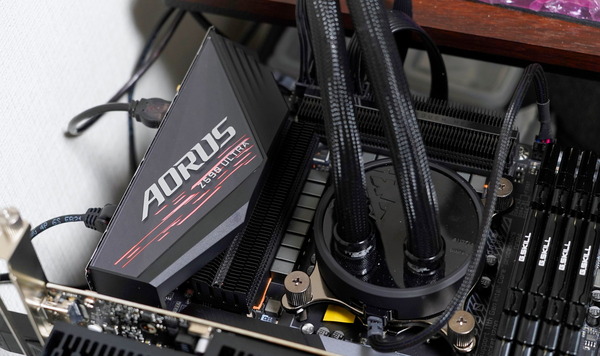 GIGABYTE Z590 AORUS ULTRA review_02631_DxO