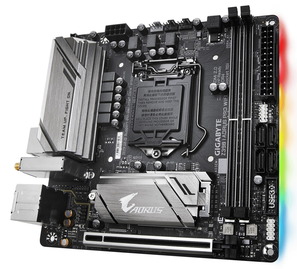 GIGABYTE Z390 I AORUS PRO WIFI (3)
