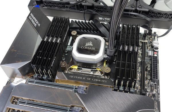 G.Skill Trident Z Black F4-4200C19Q2-64GTZKK review_04595