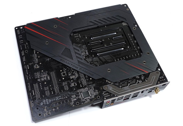 ASRock X570 Phantom Gaming X review_00690_DxO