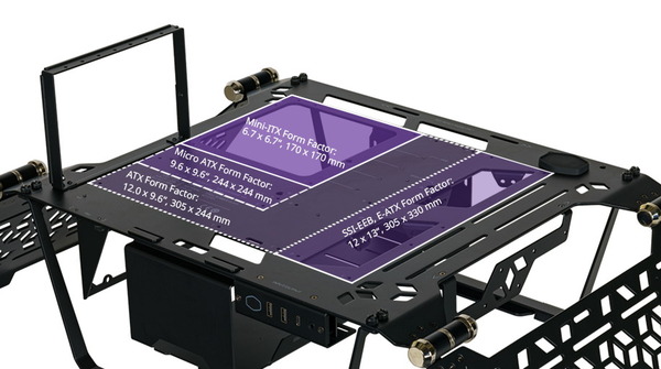 Cooler Master MasterFrame 700_MB