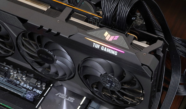 ASUS TUF-RX6800XT-O16G-GAMING review_00625_DxO